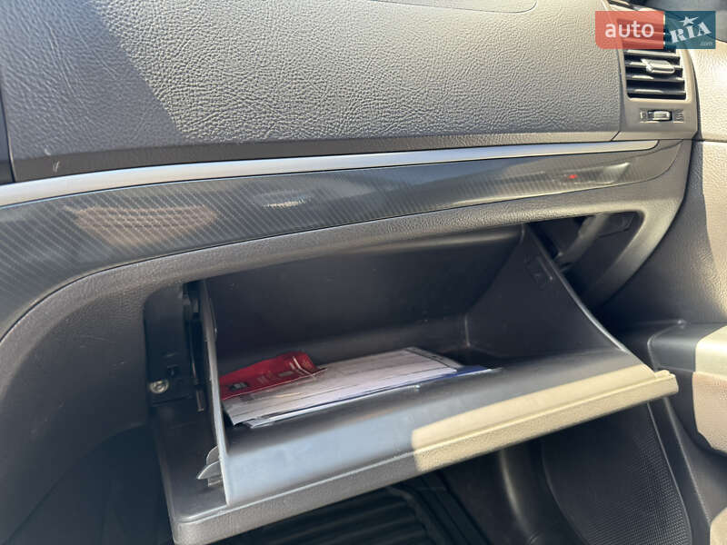 Внедорожник / Кроссовер Hyundai Santa FE 2010 в Ивано-Франковске