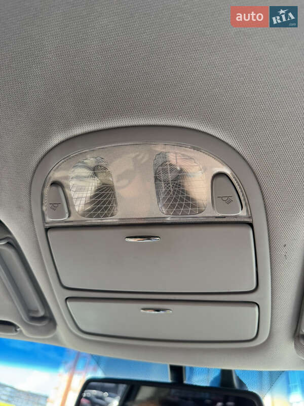 Внедорожник / Кроссовер Hyundai Santa FE 2010 в Ивано-Франковске