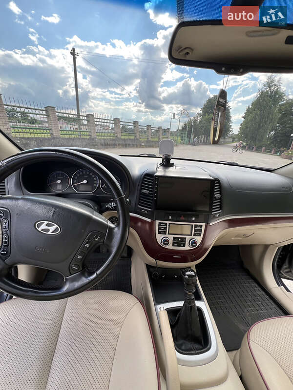 Позашляховик / Кросовер Hyundai Santa FE 2008 в Володимирці
