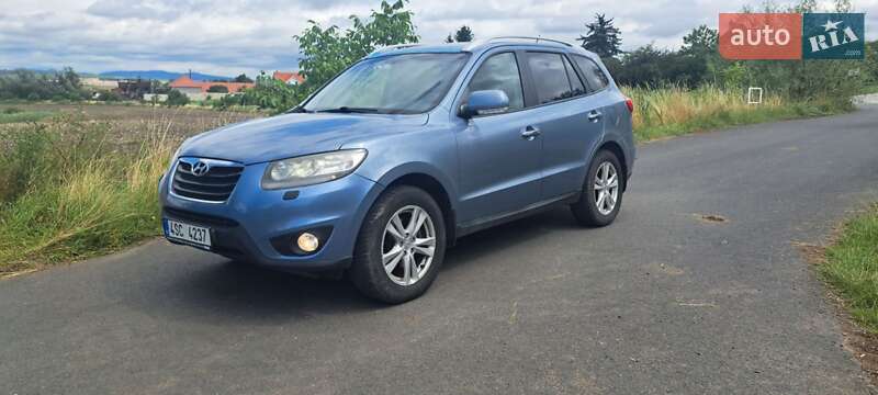 Внедорожник / Кроссовер Hyundai Santa FE 2011 в Иршаве