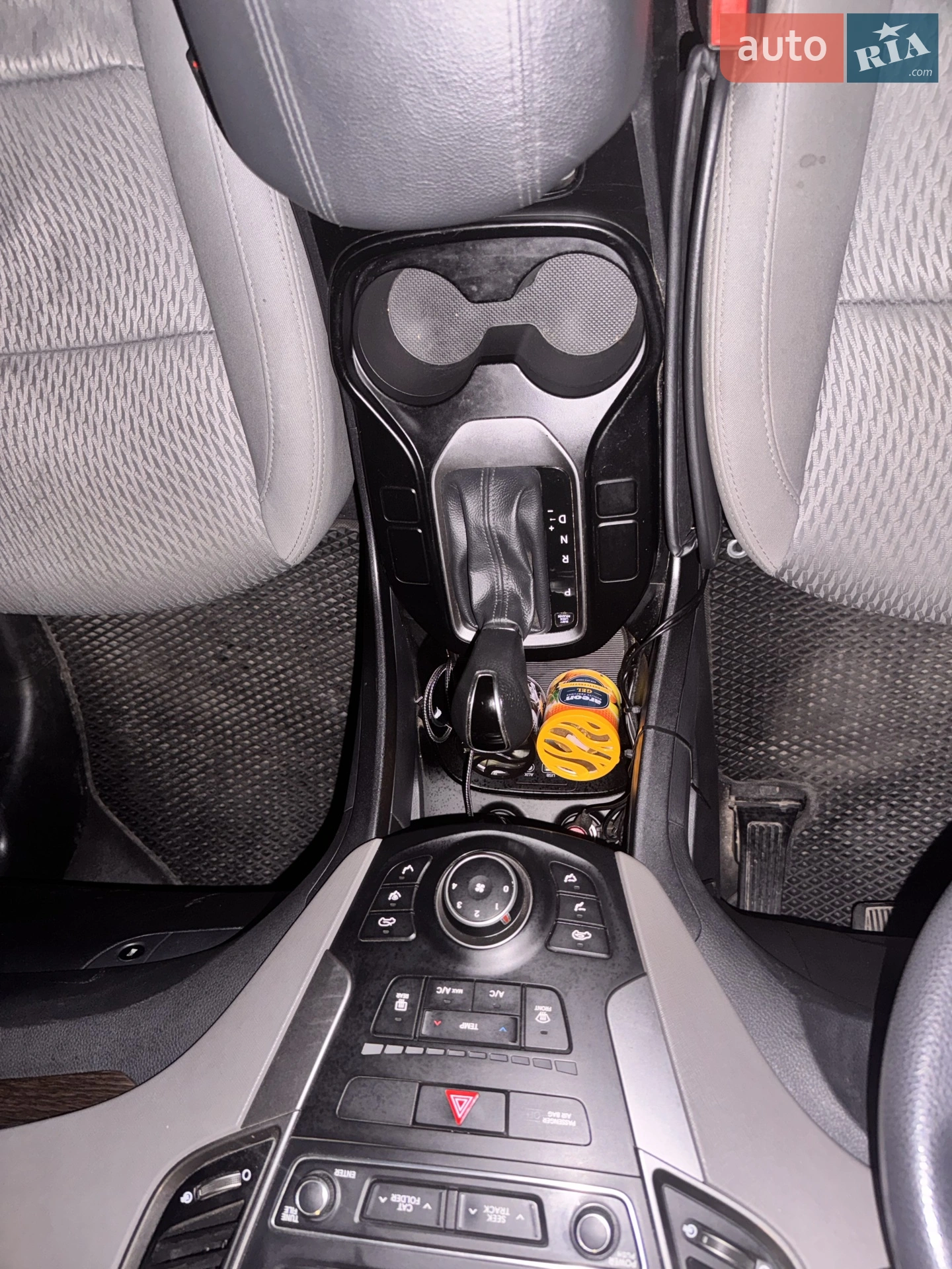 2016 Hyundai Santa Fe - мініатюра 10