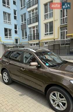 Внедорожник / Кроссовер Hyundai Santa FE 2010 в Черновцах