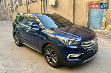 Внедорожник / Кроссовер Hyundai Santa FE 2017 в 