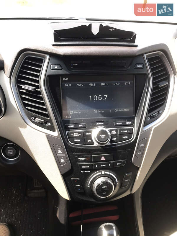 Позашляховик / Кросовер Hyundai Santa FE 2014 в Дубні