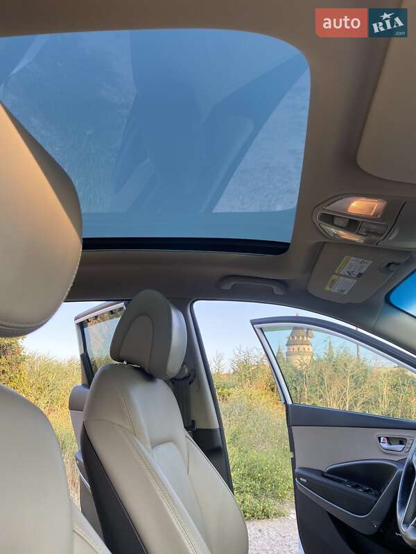 Позашляховик / Кросовер Hyundai Santa FE 2017 в Одесі
