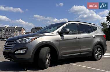 Внедорожник / Кроссовер Hyundai Santa FE 2015 в Киеве