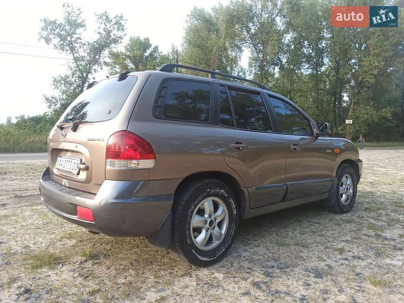 Позашляховик / Кросовер Hyundai Santa FE 2005 в Києві
