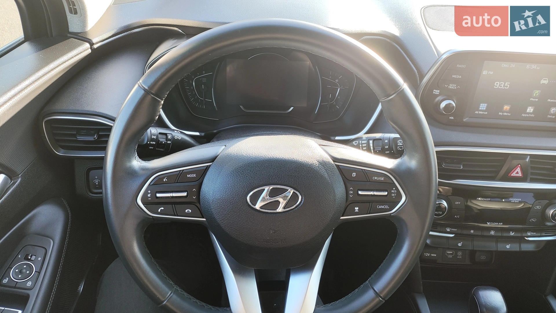 2018 Hyundai Santa Fe - мініатюра 18