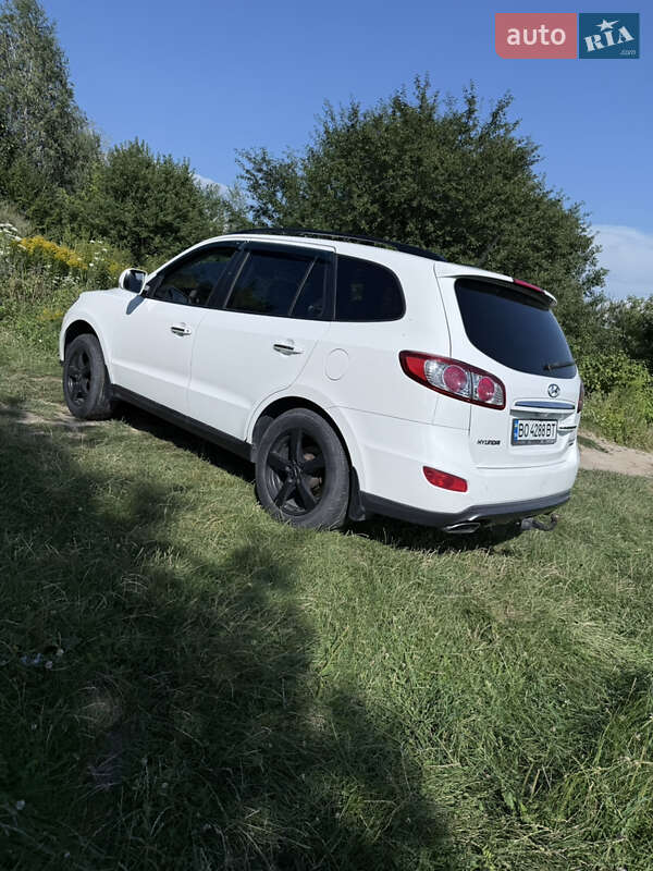 Внедорожник / Кроссовер Hyundai Santa FE 2011 в Кременце