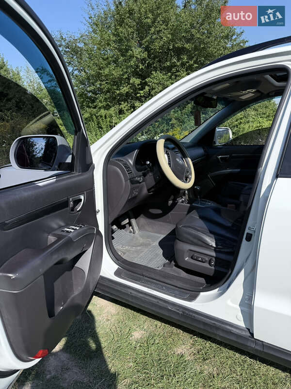 Внедорожник / Кроссовер Hyundai Santa FE 2011 в Кременце