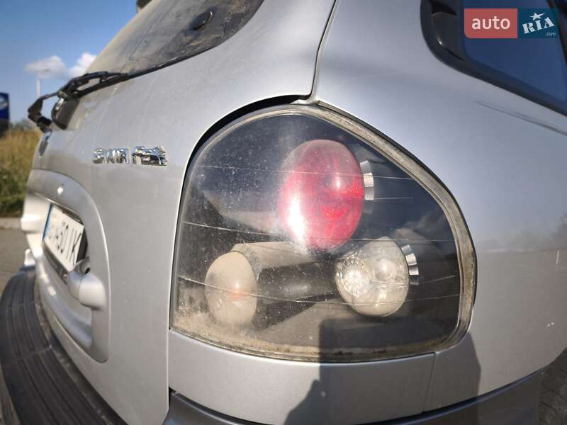 Внедорожник / Кроссовер Hyundai Santa FE 2004 в Жмеринке