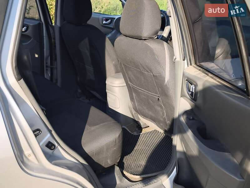 Внедорожник / Кроссовер Hyundai Santa FE 2004 в Жмеринке