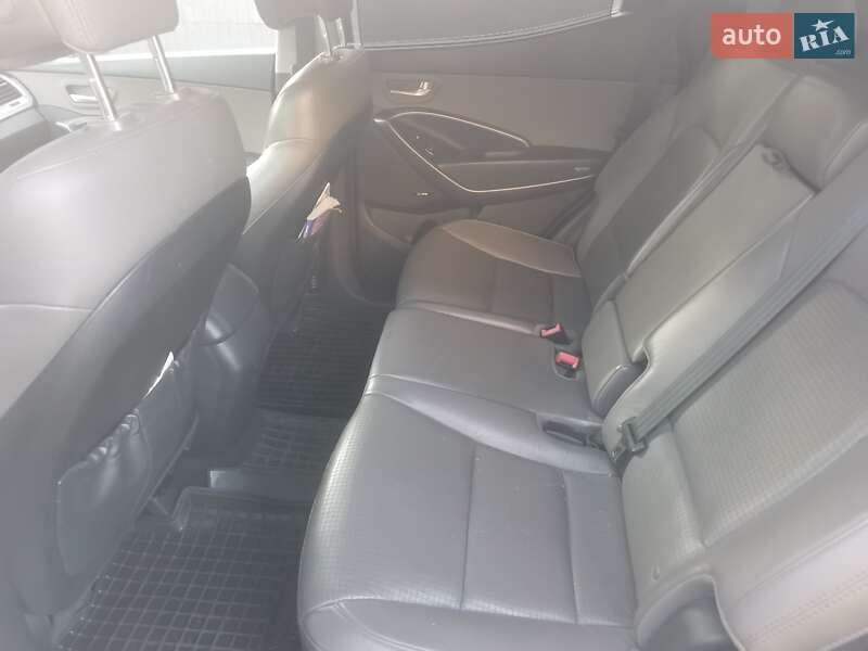 Позашляховик / Кросовер Hyundai Santa FE 2012 в Києві фото 14 Позашляховик / Кросовер Hyundai Santa FE 2012 в Києві