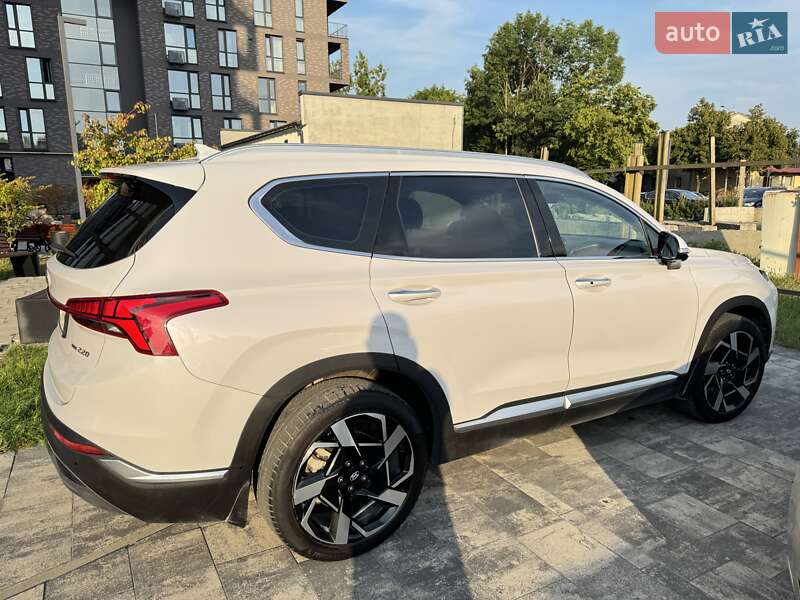 Позашляховик / Кросовер Hyundai Santa FE 2021 в Львові