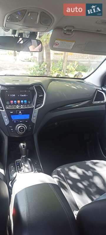 Внедорожник / Кроссовер Hyundai Santa FE 2013 в Павлограде