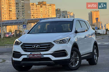 Внедорожник / Кроссовер Hyundai Santa FE 2016 в Киеве