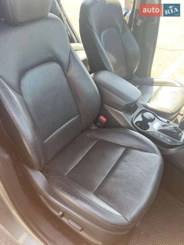 Внедорожник / Кроссовер Hyundai Santa FE 2017 в Киеве фото 16 Внедорожник / Кроссовер Hyundai Santa FE 2017 в Киеве