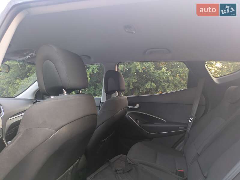 Позашляховик / Кросовер Hyundai Santa FE 2014 в Бердичеві фото 37 Позашляховик / Кросовер Hyundai Santa FE 2014 в Бердичеві