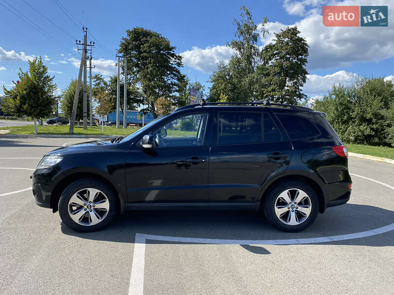 Позашляховик / Кросовер Hyundai Santa FE 2011 в Бучі