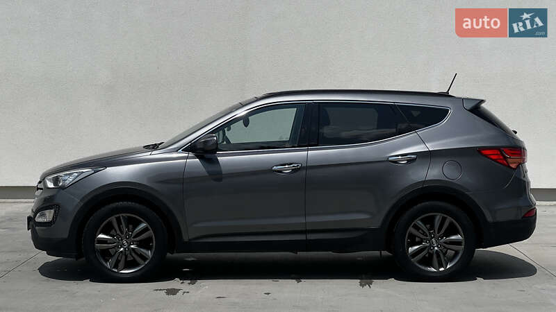 Позашляховик / Кросовер Hyundai Santa FE 2012 в Луцьку