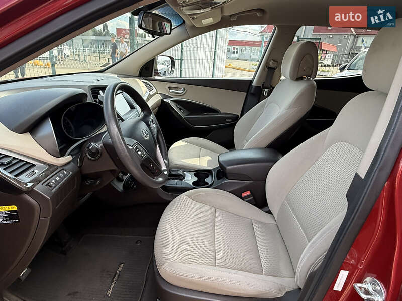 Позашляховик / Кросовер Hyundai Santa FE 2016 в Києві