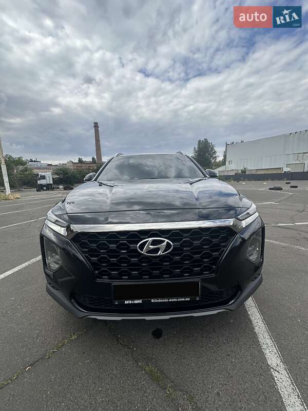 Позашляховик / Кросовер Hyundai Santa FE 2019 в Одесі