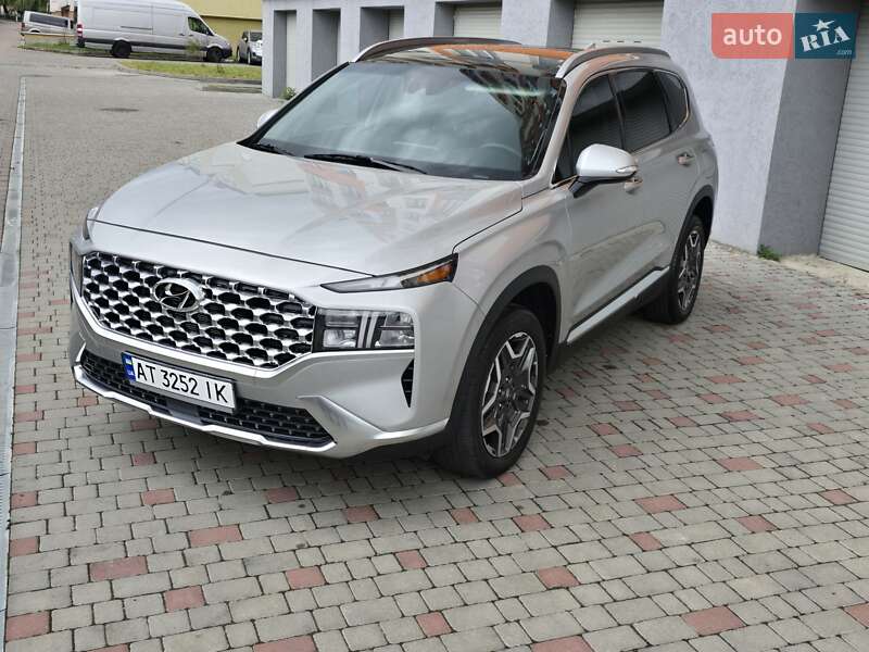Внедорожник / Кроссовер Hyundai Santa FE 2022 в Ивано-Франковске