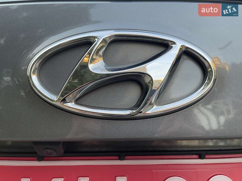 Внедорожник / Кроссовер Hyundai Santa FE 2014 в Луцке