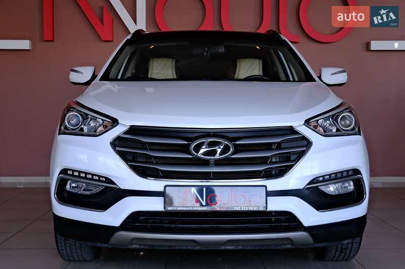 Позашляховик / Кросовер Hyundai Santa FE 2016 в Одесі