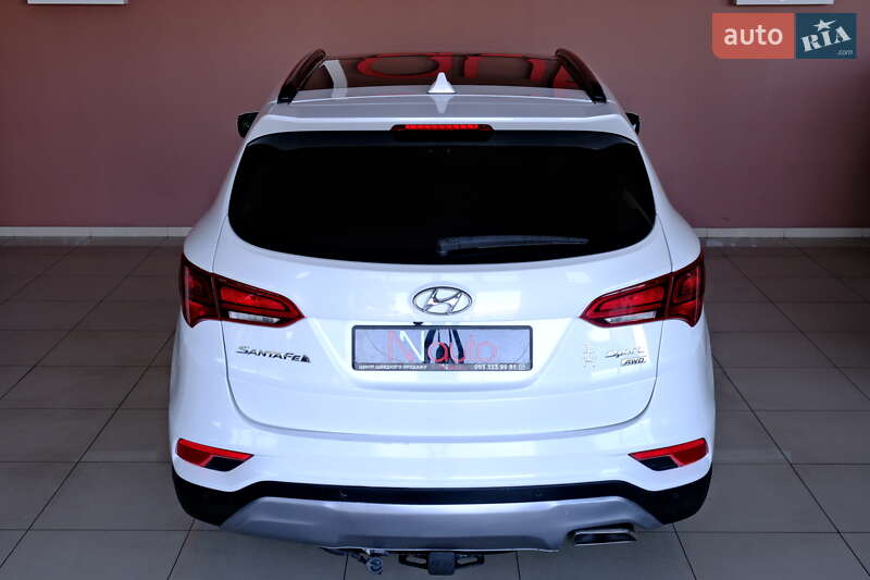 Позашляховик / Кросовер Hyundai Santa FE 2016 в Одесі
