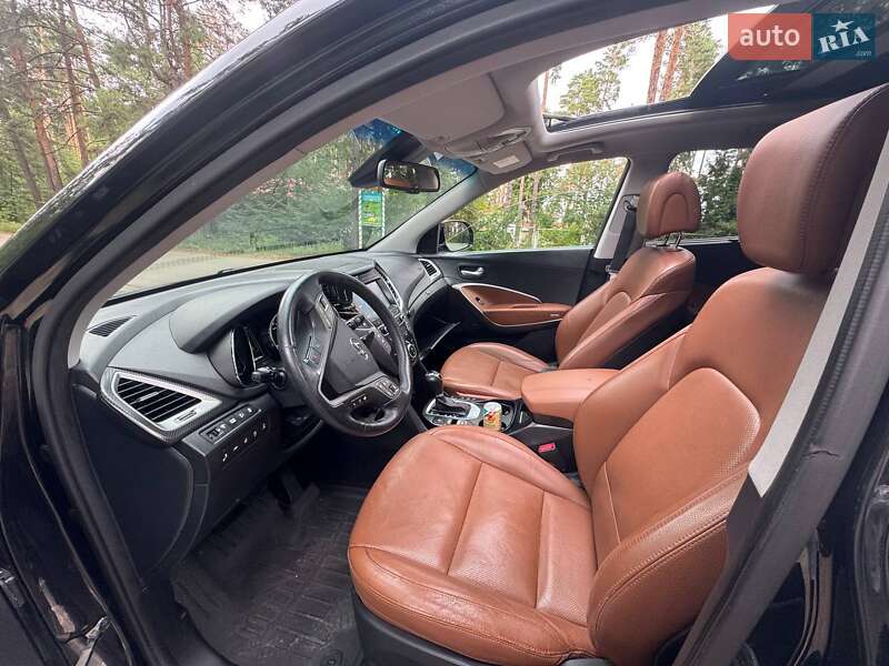 Позашляховик / Кросовер Hyundai Santa FE 2016 в Броварах