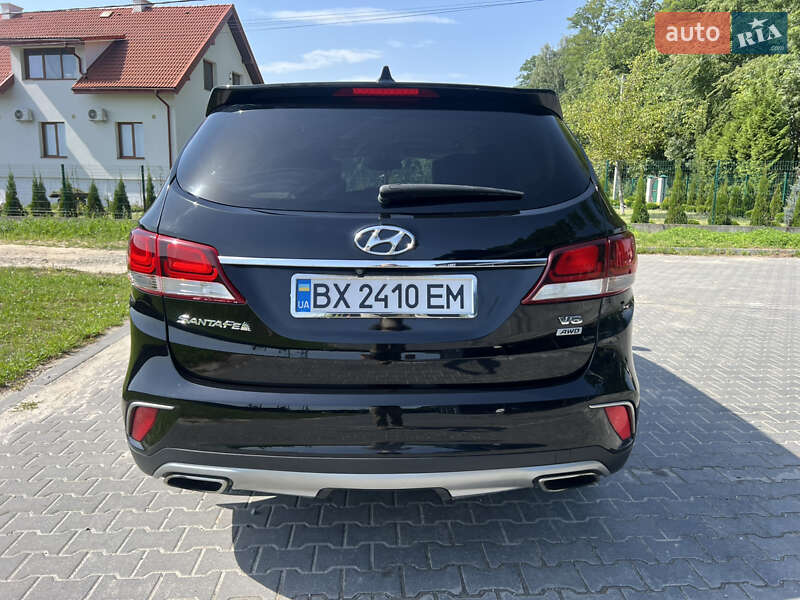 Позашляховик / Кросовер Hyundai Santa FE 2016 в Львові