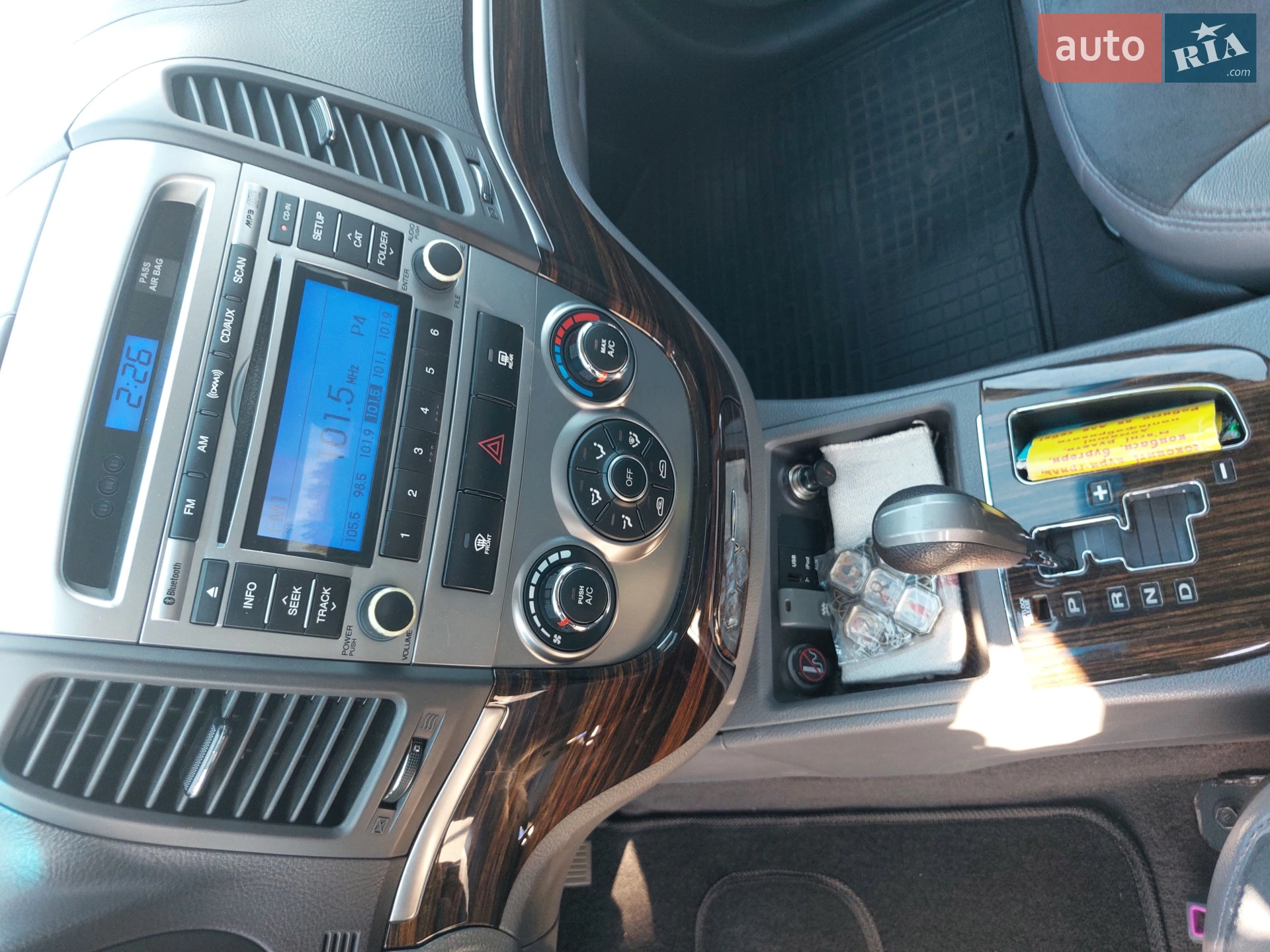 2012 Hyundai Santa Fe - мініатюра 26