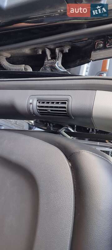 Внедорожник / Кроссовер Hyundai Santa FE 2009 в Черновцах