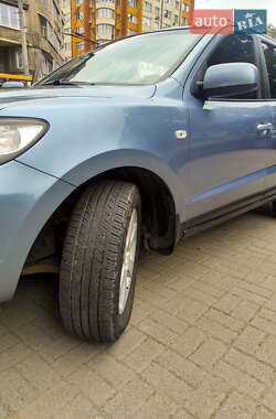 Внедорожник / Кроссовер Hyundai Santa FE 2006 в 