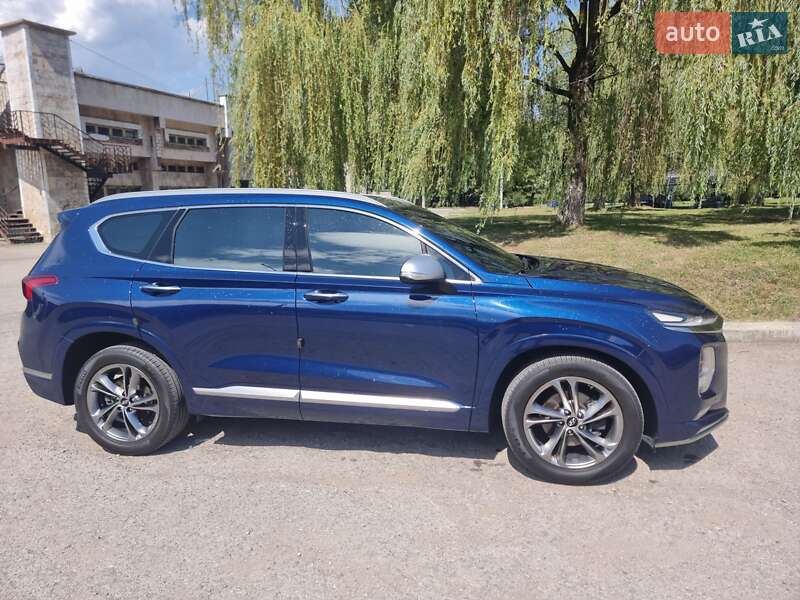Позашляховик / Кросовер Hyundai Santa FE 2018 в Івано-Франківську