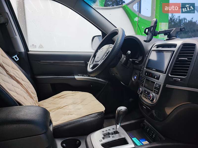 Внедорожник / Кроссовер Hyundai Santa FE 2010 в Хмельницком