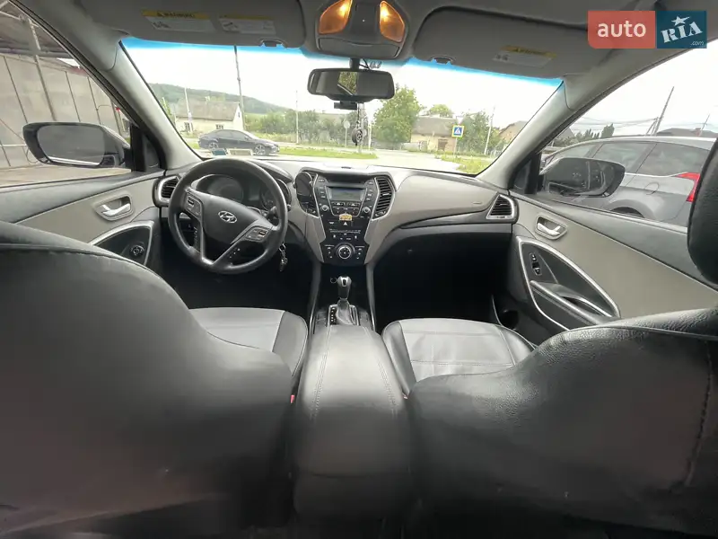 Hyundai Santa FE
