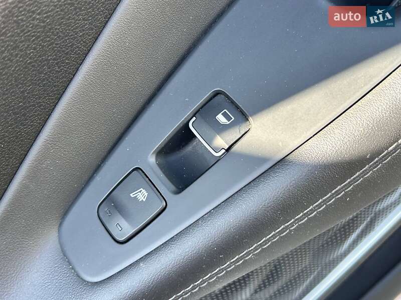 Внедорожник / Кроссовер Hyundai Santa FE 2020 в Одессе