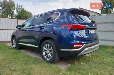 Внедорожник / Кроссовер Hyundai Santa FE 2018 в Чернигове