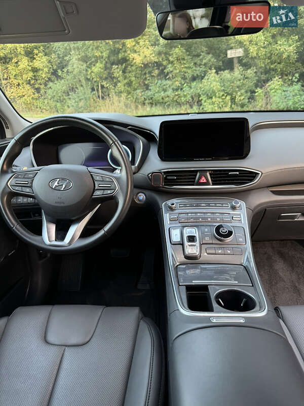Внедорожник / Кроссовер Hyundai Santa FE 2023 в Киеве