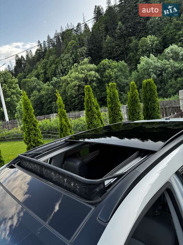 Внедорожник / Кроссовер Hyundai Santa FE 2013 в Киеве