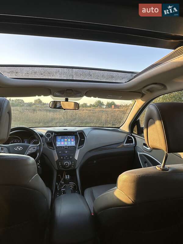 Внедорожник / Кроссовер Hyundai Santa FE 2013 в Киеве
