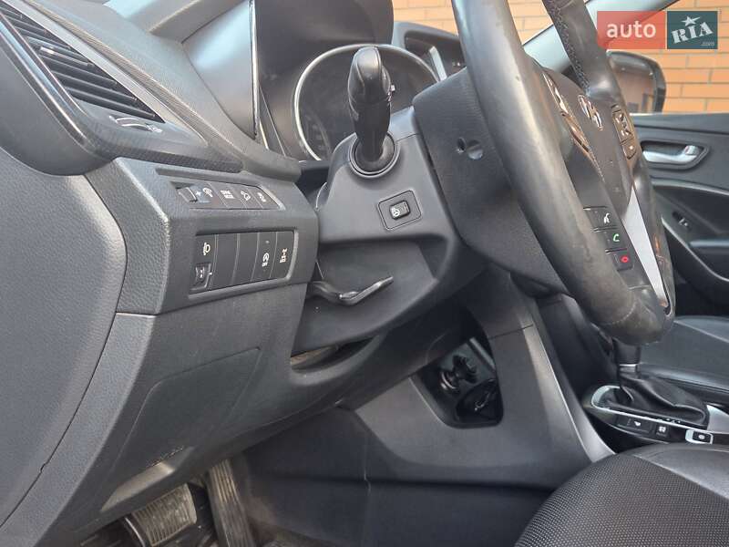 Позашляховик / Кросовер Hyundai Santa FE 2017 в Ставищі