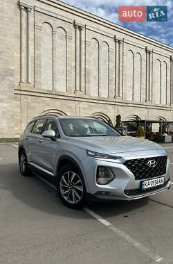 Внедорожник / Кроссовер Hyundai Santa FE 2019 в Киеве