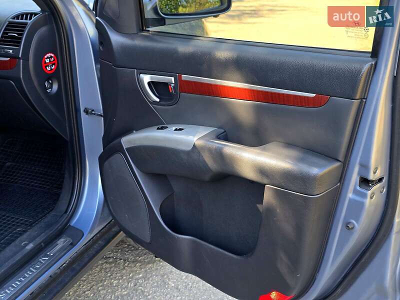 Позашляховик / Кросовер Hyundai Santa FE 2008 в Першотравенську