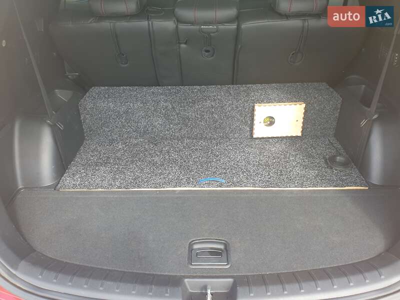 Позашляховик / Кросовер Hyundai Santa FE 2013 в Києві