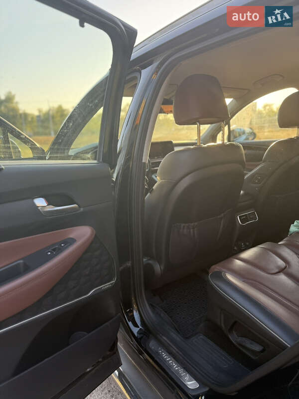 Позашляховик / Кросовер Hyundai Santa FE 2021 в Полтаві
