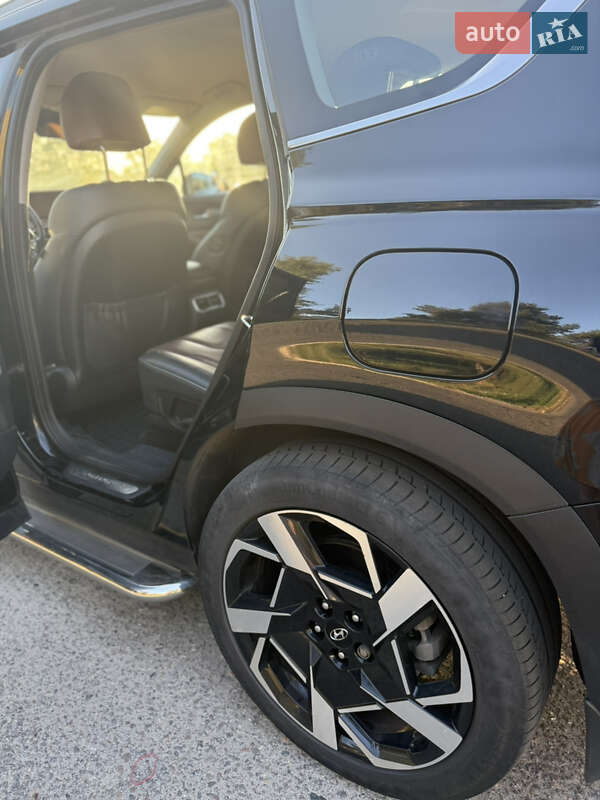 Позашляховик / Кросовер Hyundai Santa FE 2021 в Полтаві