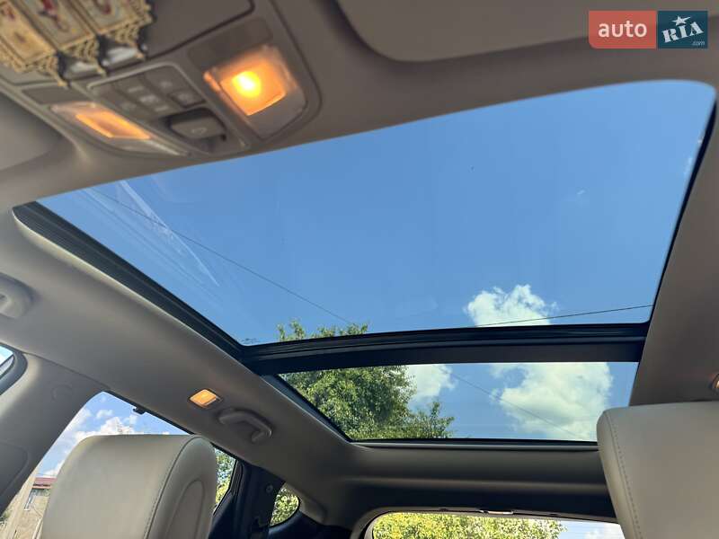 Позашляховик / Кросовер Hyundai Santa FE 2016 в Шепетівці